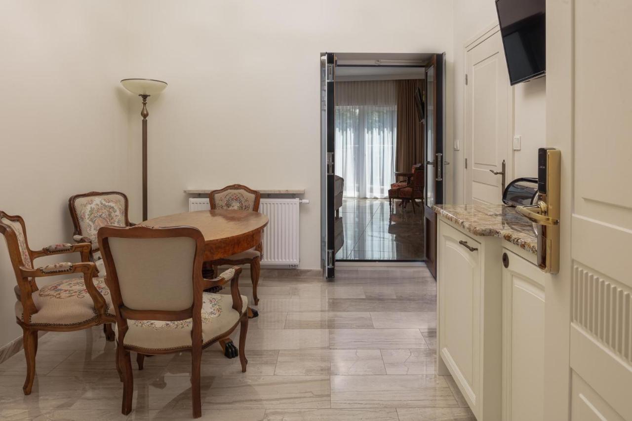 Apartamenty Pod Baranem Краков Экстерьер фото