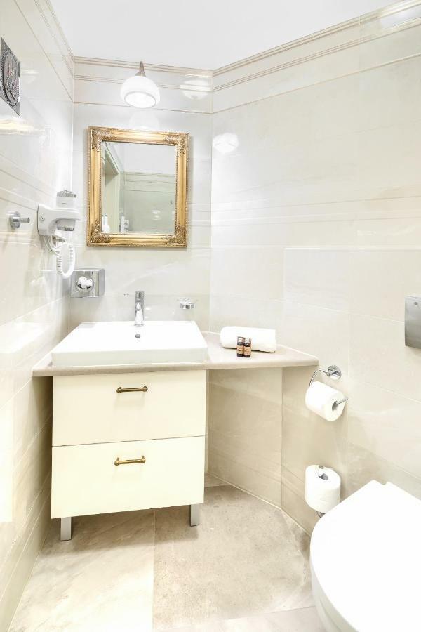 Apartamenty Pod Baranem Краков Экстерьер фото