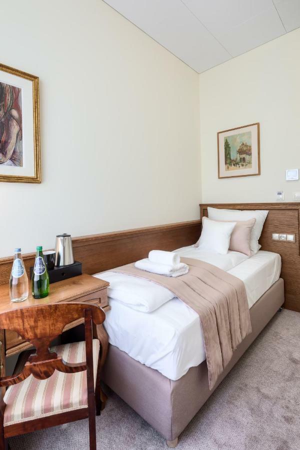 Apartamenty Pod Baranem Краков Экстерьер фото