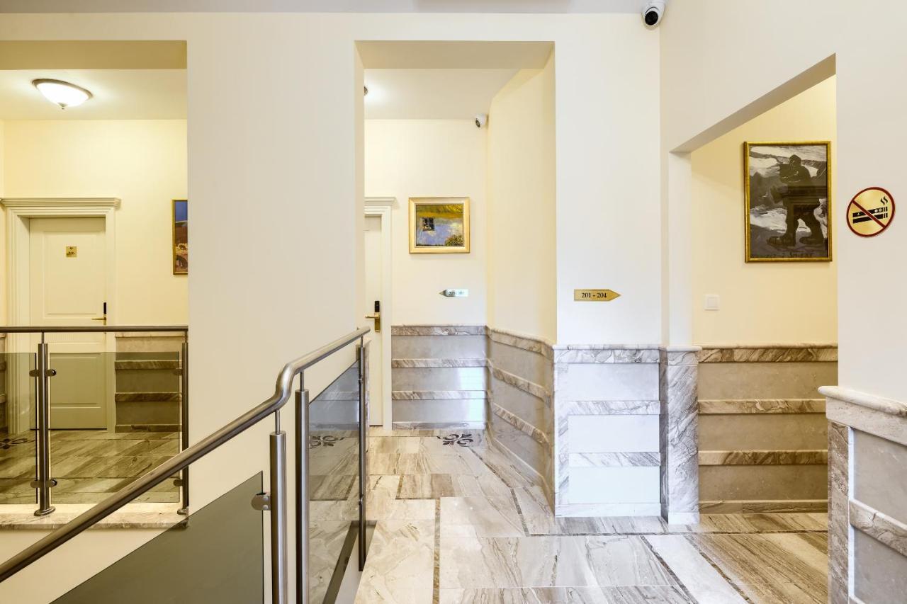 Apartamenty Pod Baranem Краков Экстерьер фото
